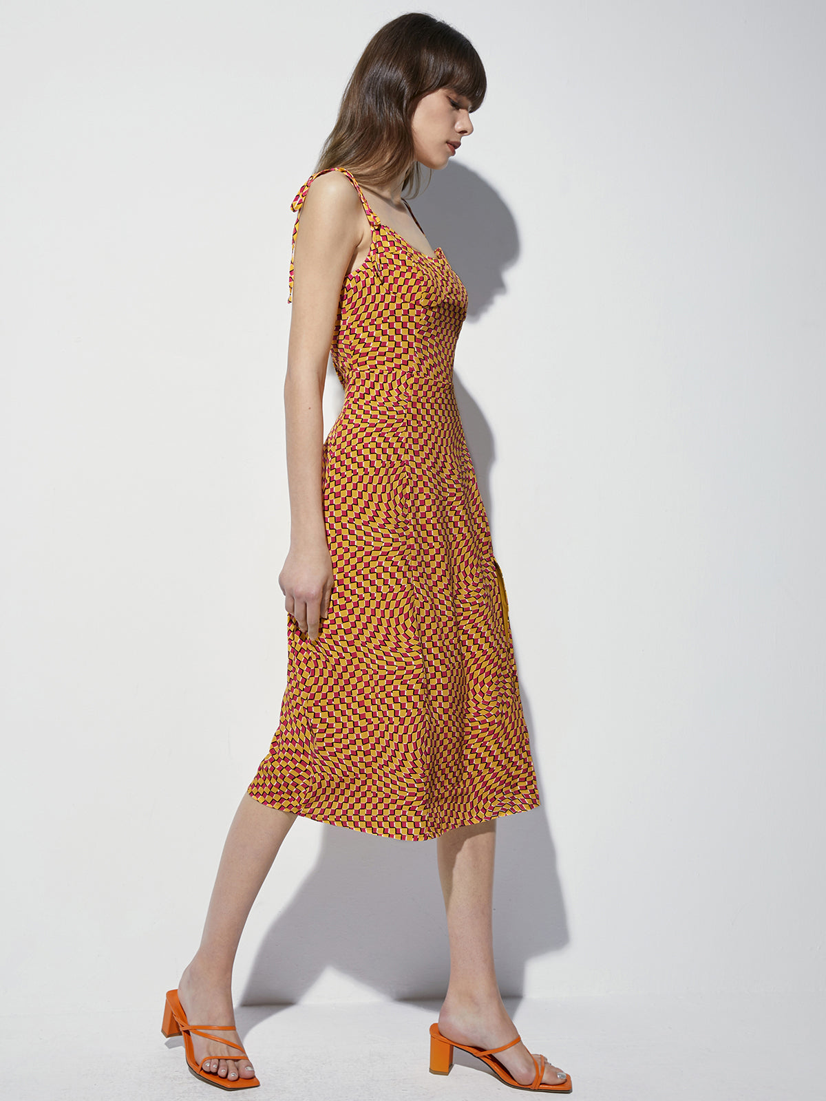 Groovy Contour Sleeveless Off The Shoulder Midi Dress