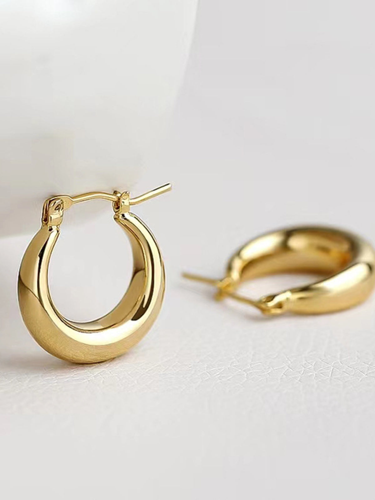 Round Town Earrings