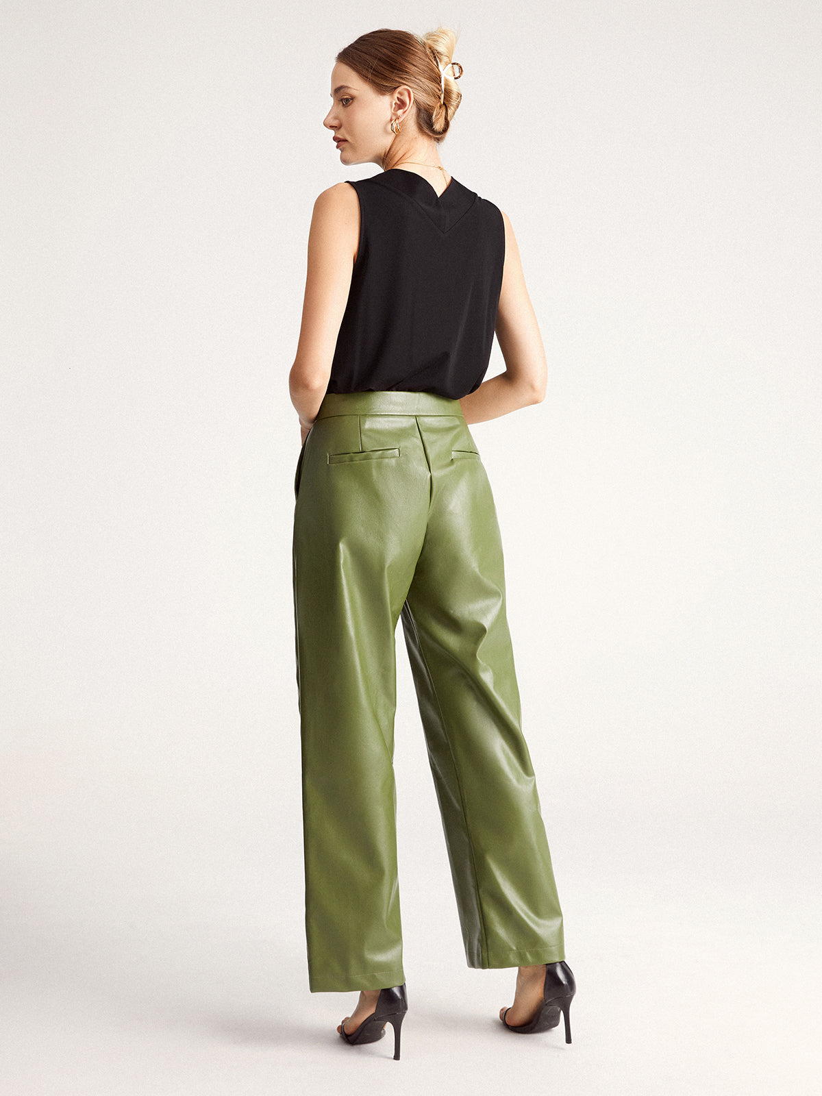 Relaxed Girl Boss Pants