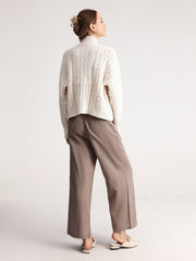 Santiago Senses Linen Straight Leg Pants