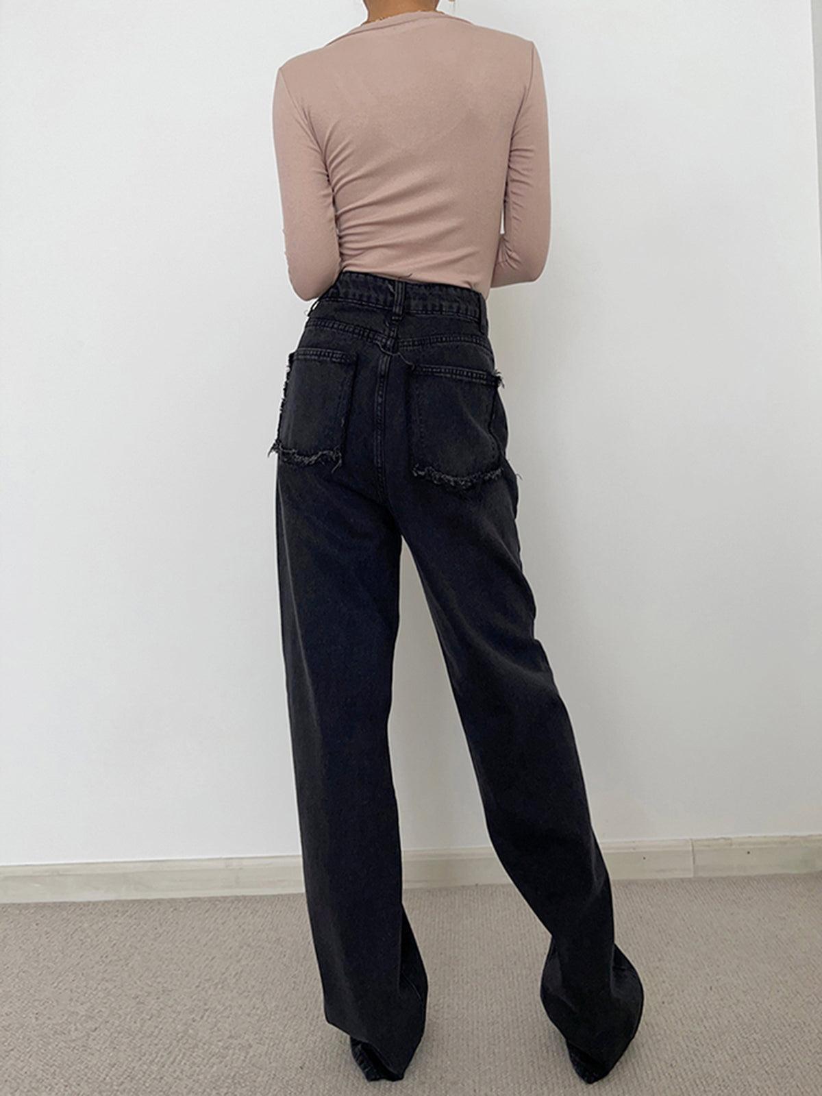 Raw Trim Pockets Straight Leg Pants