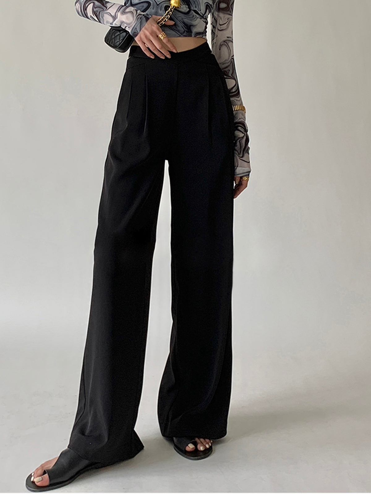 Pleated V Waist Flowy Wide Leg Pants