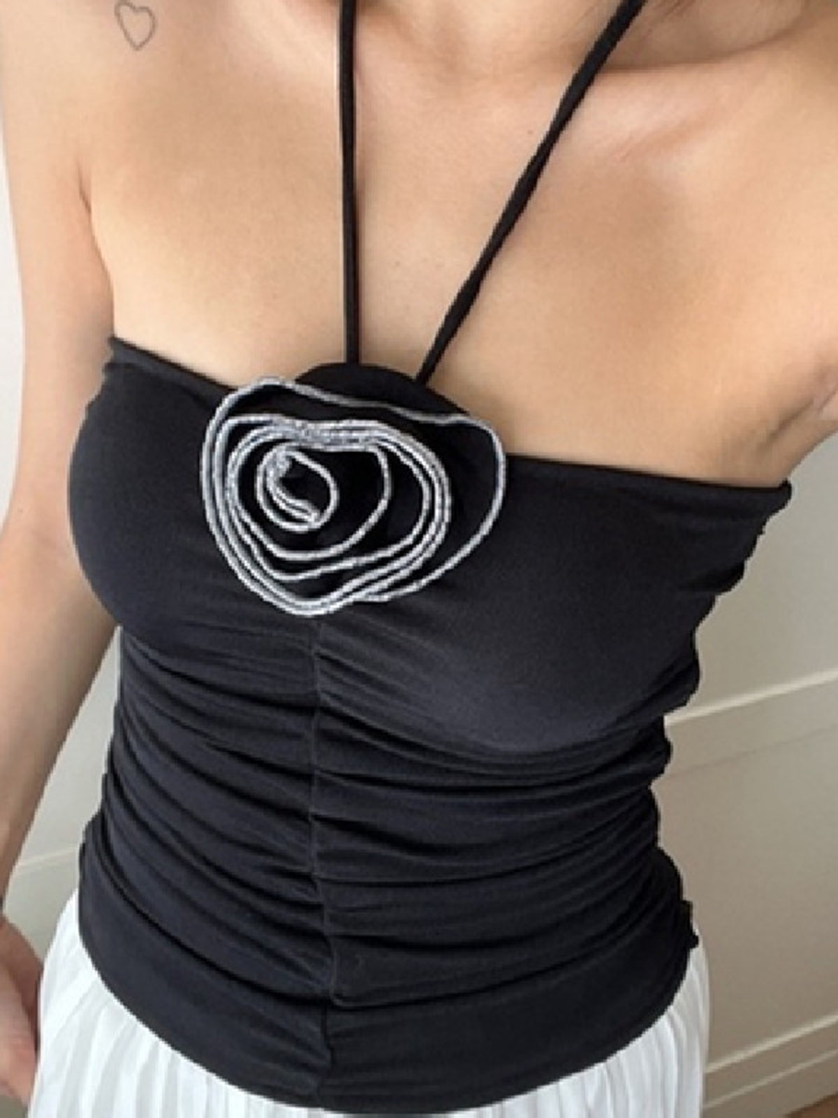 Halter Neck Rosette Bud Tank Top