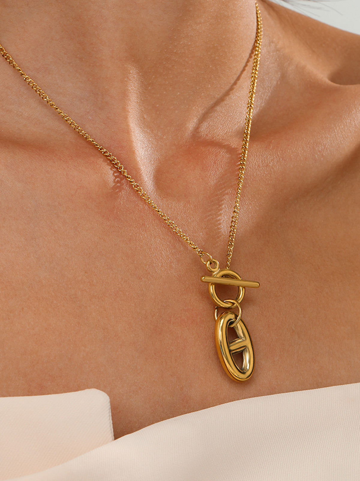 Saturn Necklace