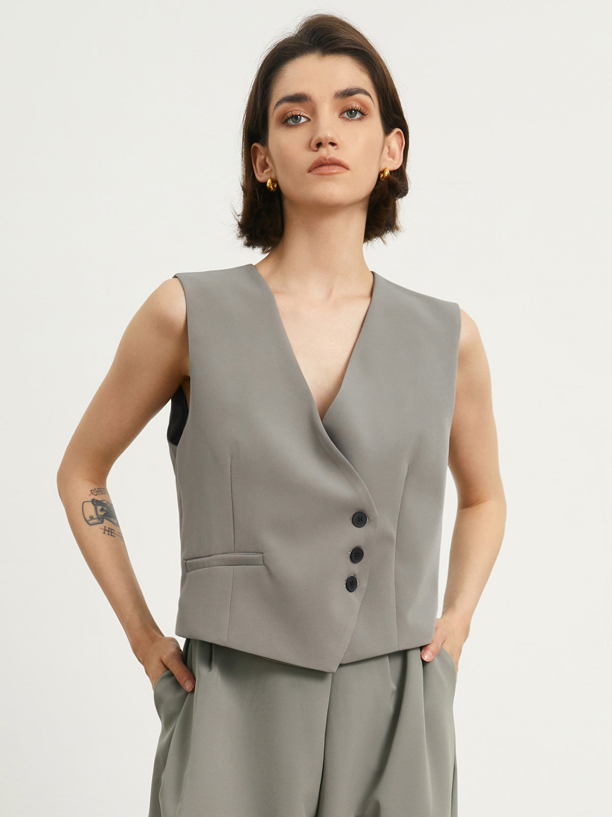 Minimalist Vest