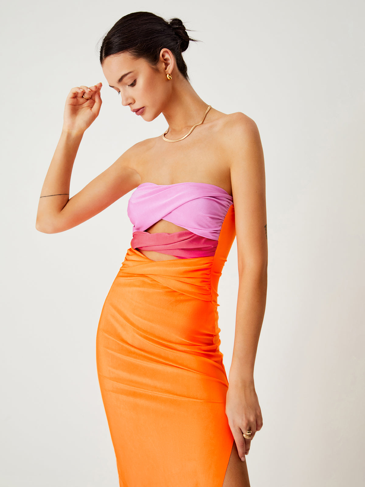 Three Tone Twist Cutout Midi Tube Dress