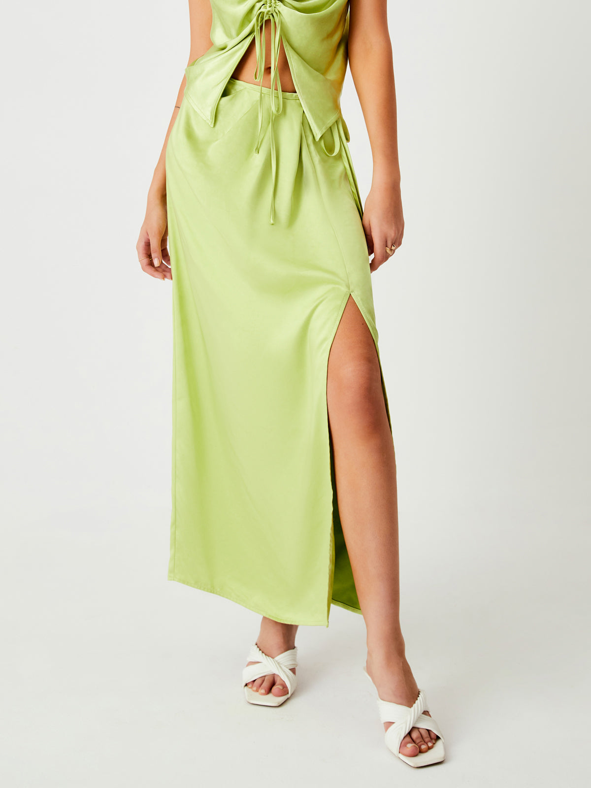 Greeness Satin Slit Skirt