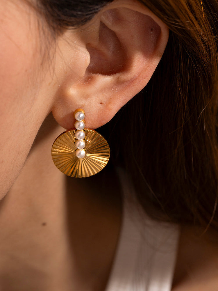 Pearls Shell Earrings