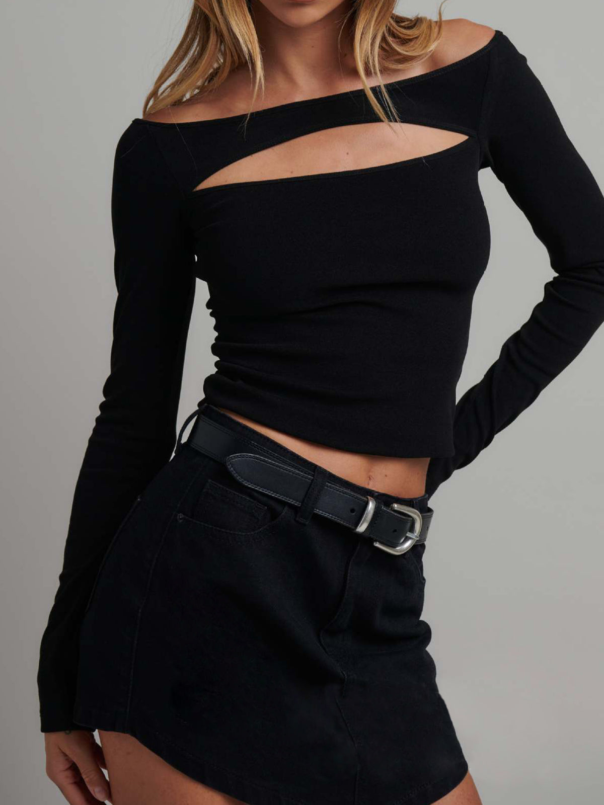 Off Shoulder Cutout Long Sleeve Crop Top