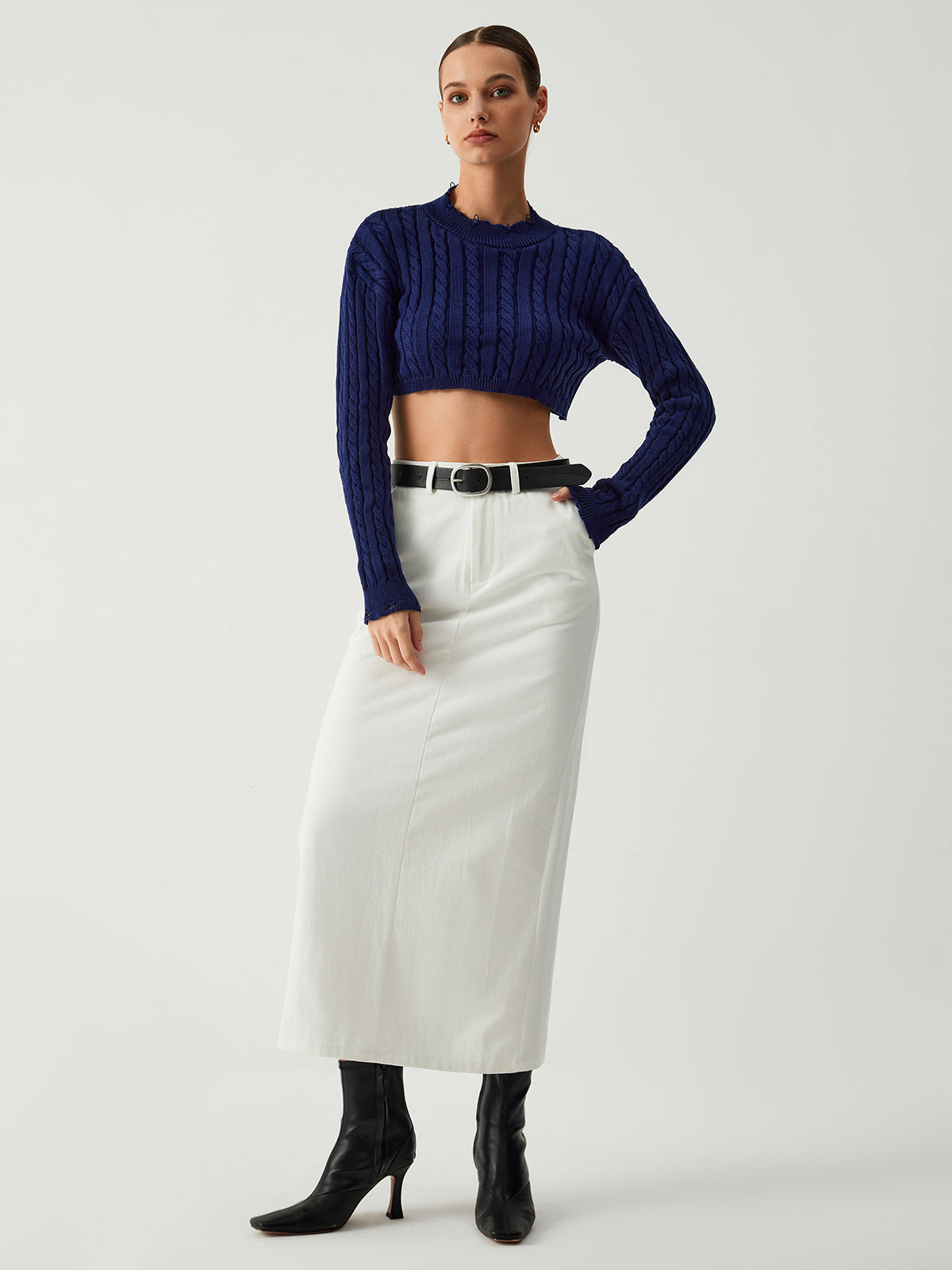 Cable Knit Ripped Hem Crop Knit Top