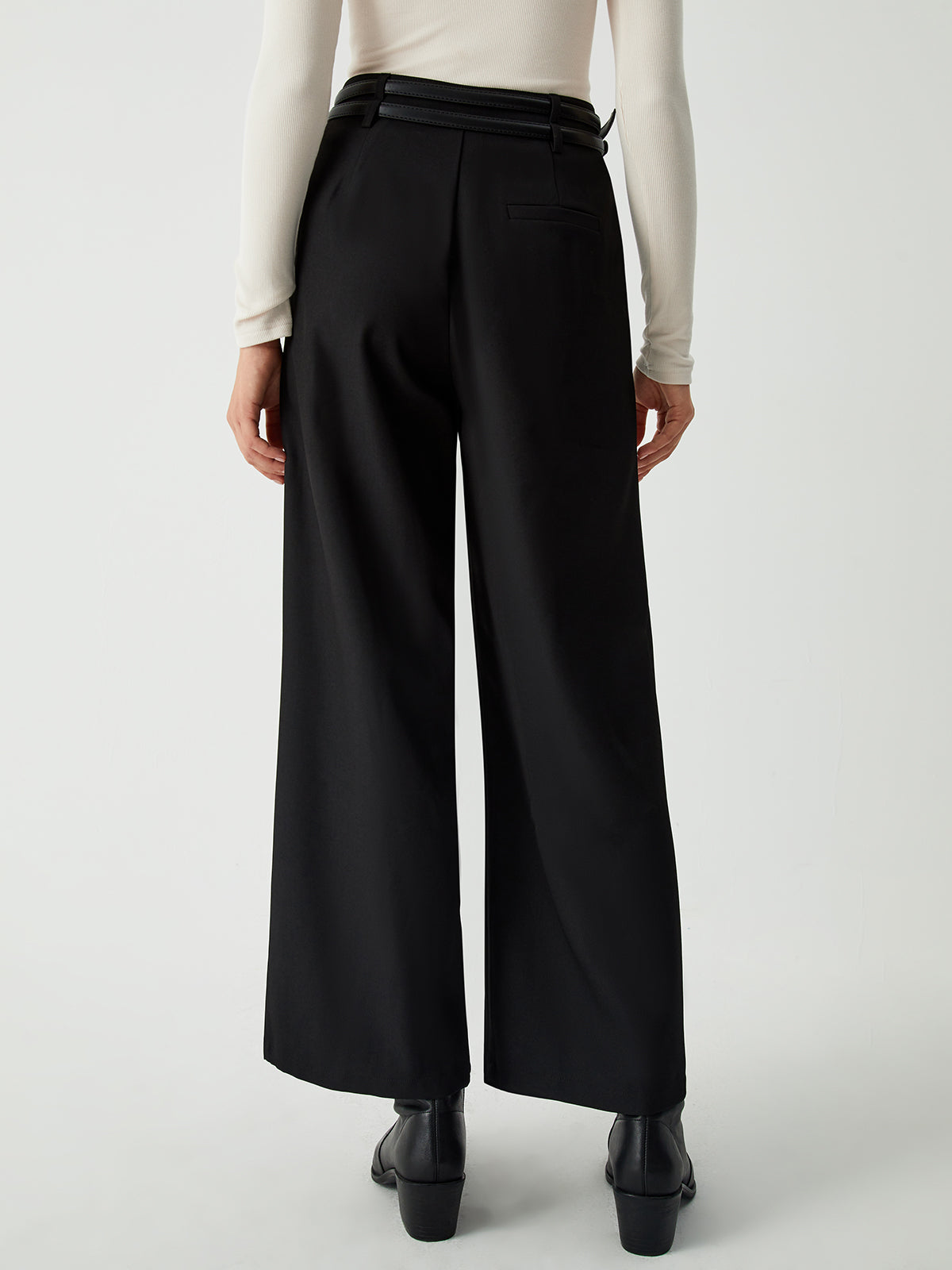 Essential Wide Leg Culotte Pants